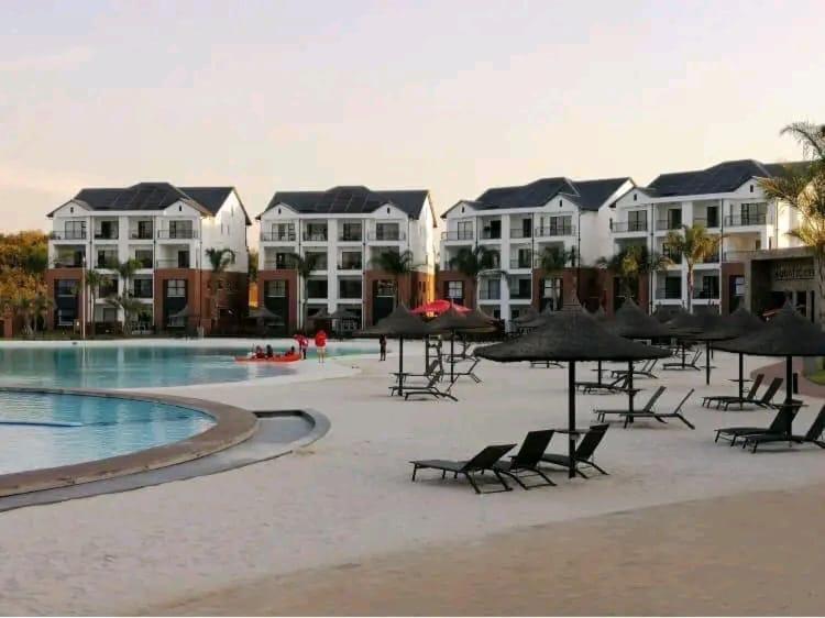 The Blyde Crystal Lagoon Cologne4 Apartment พริทอเรีย ภายนอก รูปภาพ